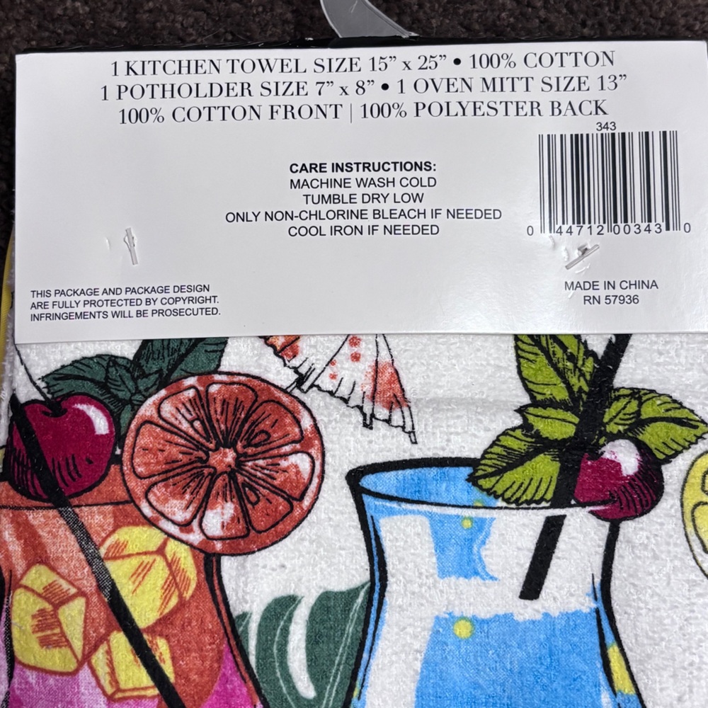 Colorful Cocktail Print Kitchen Set - Picture 3 of 5